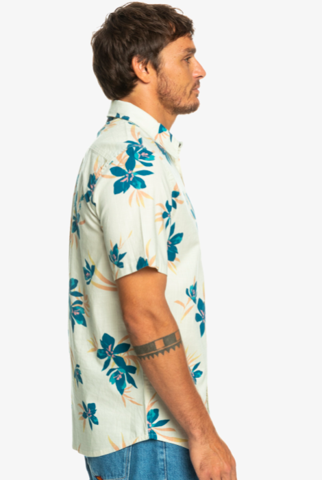 QUIKSILVER HOLIDAZED SHORT SLEEVE SHIRT BIRCH