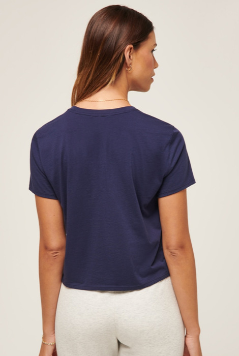 TRAVISMATHEW WOMENS DAY AT THE RACES T-SHIRT NAVY