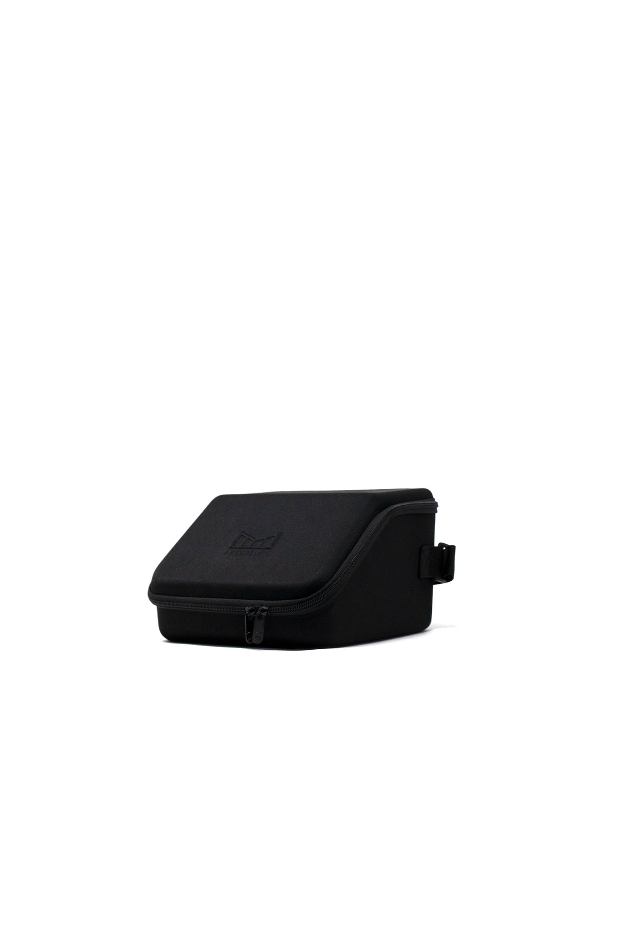melin 3 Hat Travel Case in Black shown closed