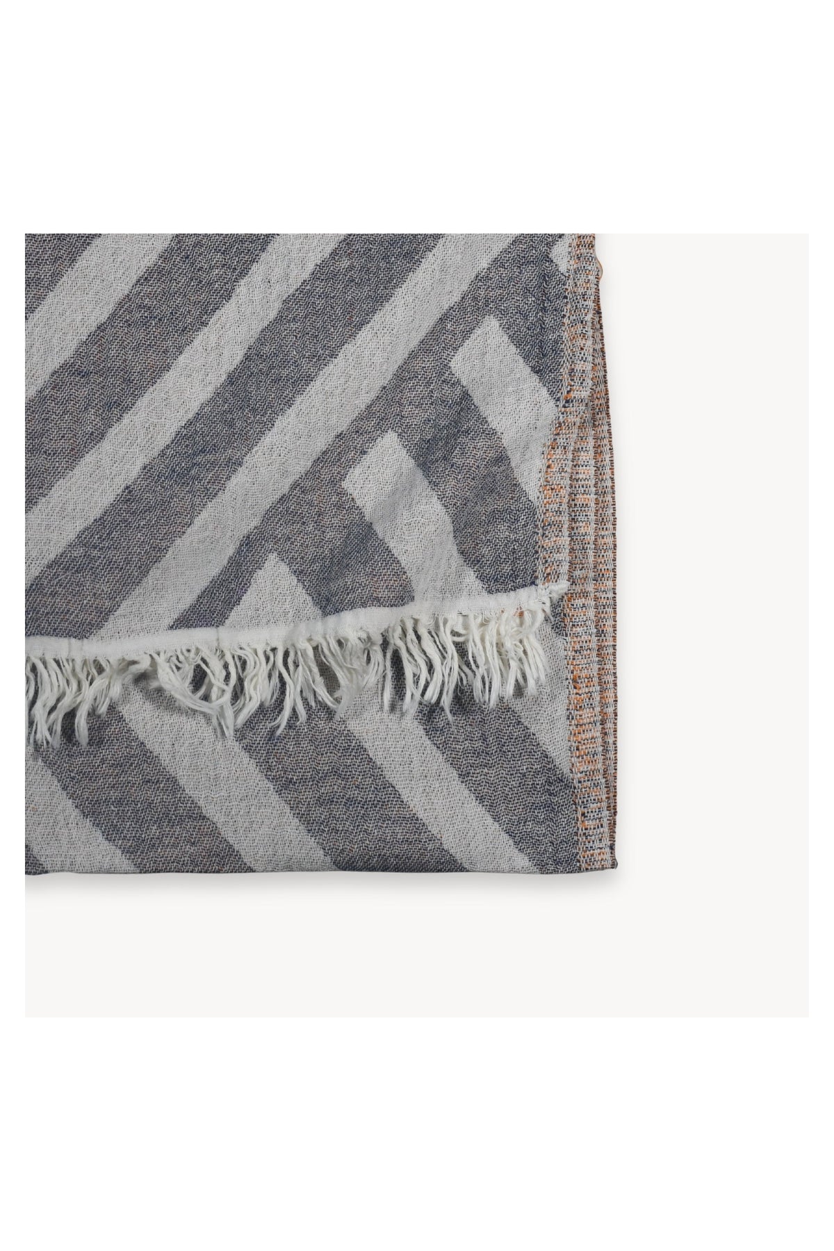 Pokoloko Combination Diamond Turkish cotton towel with neutral geometric pattern