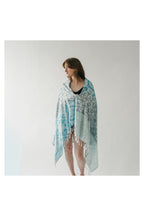 Pokoloko Quilted Turkish cotton towel with textured geometric weave
