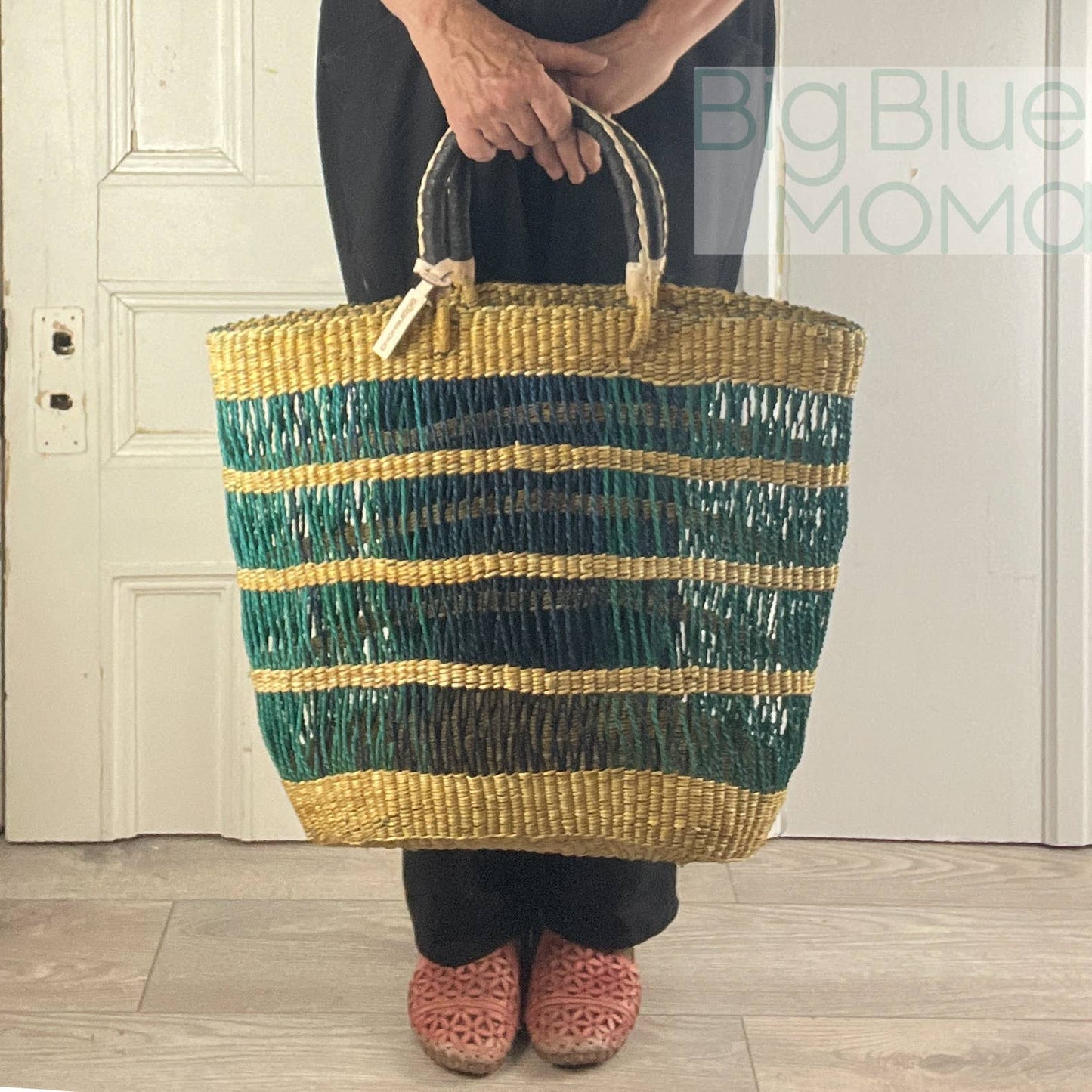 Big Blue Moma Bolga Basket - Special Net - Medium: Natural & Turquoise