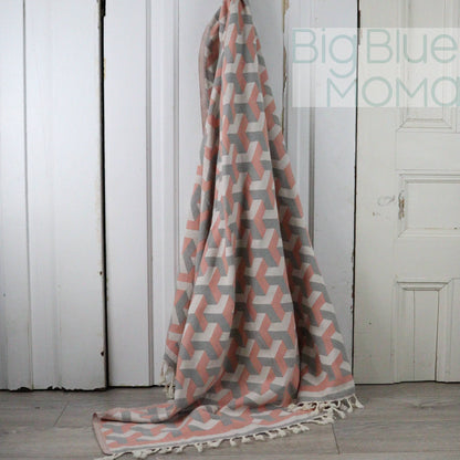 Big Blue Moma Kare Peshtemal: Salmon / Standard