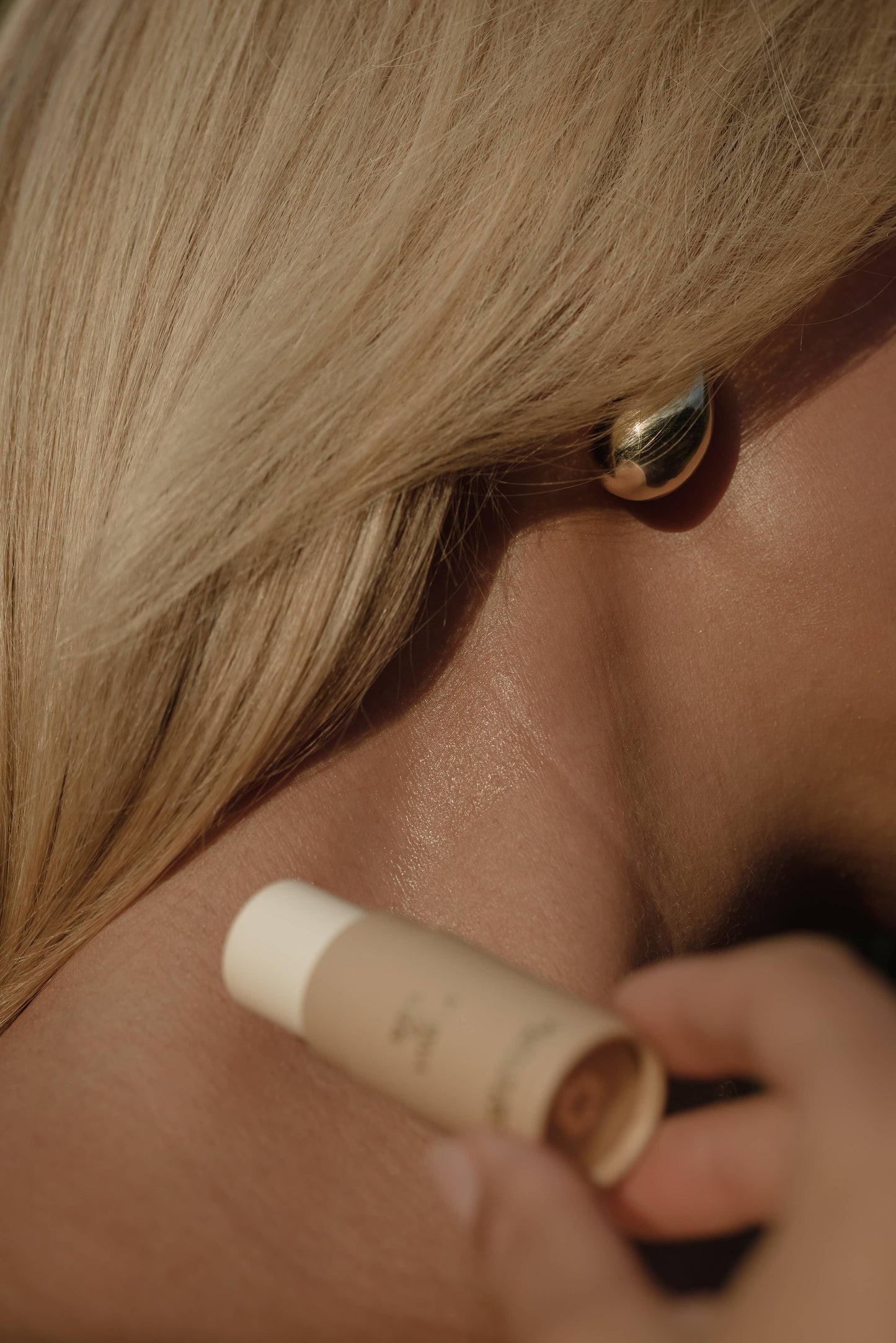 828 Aroma She's So Vanilla Solid Perfume