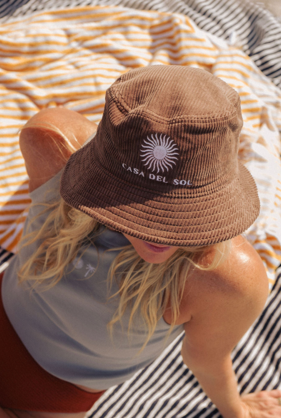 Casa Costera Casa Del Sol corduroy bucket hat with embroidered sun logo