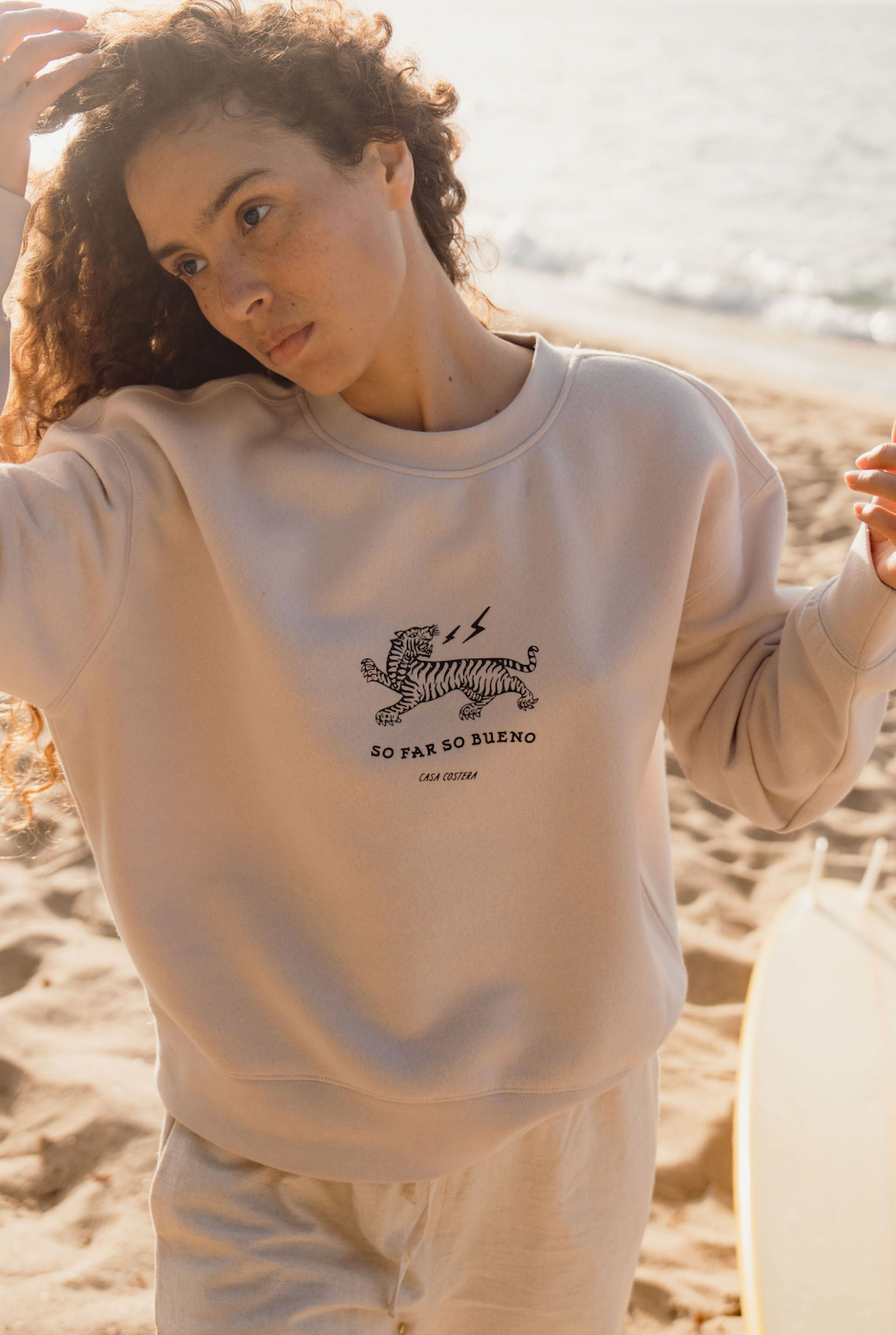 Casa Costera So Far So Bueno organic cotton tiger graphic crewneck sweatshirt