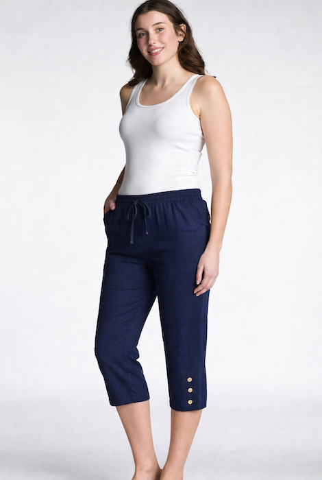 DKR & Co Capri Pant w/Button Details