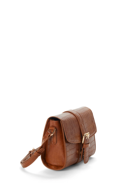 JEANE & JAX LINDSAY II CROCO CROSSBODY COGNAC