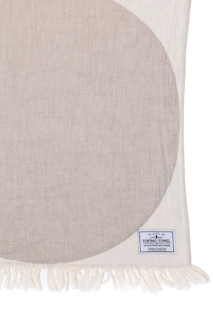 TOFINO TOWEL THE MONDO THROW BEIGE