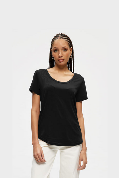 KUWALLA TEE ESSENTIAL SCOOP TEE - BLACK