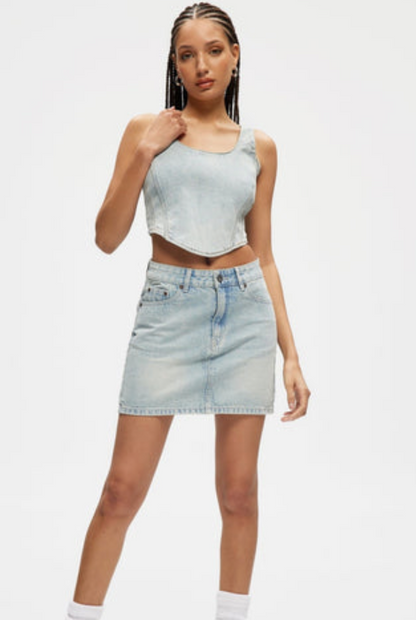 Jupe mini en jean bleu clair Kuwalla Tee