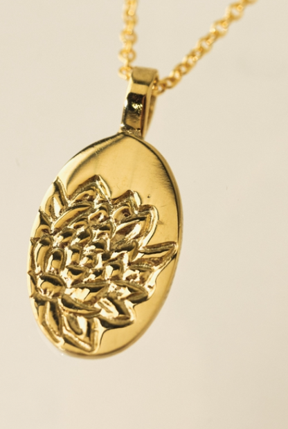 LOVER'S TEMPO BIRTH FLOWER PENDANT NECKLACE GOLD