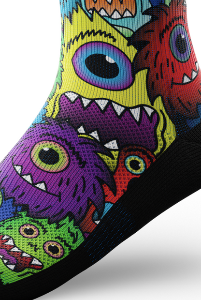 OUTWAY MONSTROSITY CREW SOCKS