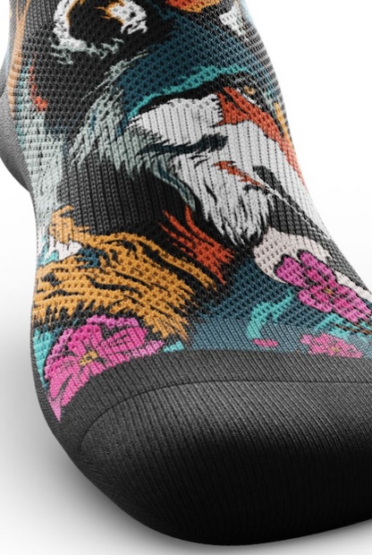 Outway Howl Crew Socks