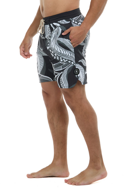 Eidon Seaweed Short - Black