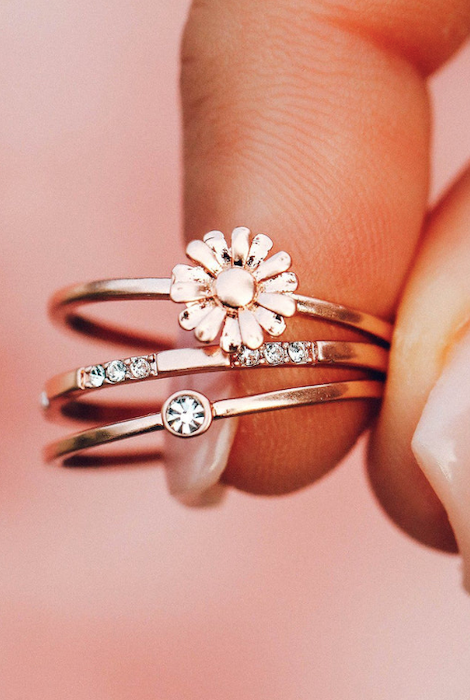 Pura Vida Daisy Pickin' Ring Stack Rose Gold