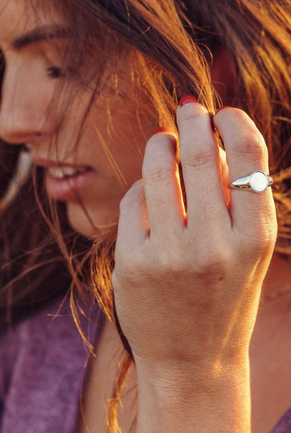 Pura Vida Mother Of Pearl Signet Ring Size 6 Rose Gold