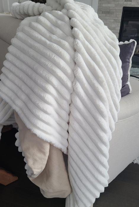 Pico Charlie Cole Natural Linen With Cream Corded Chenille Throw