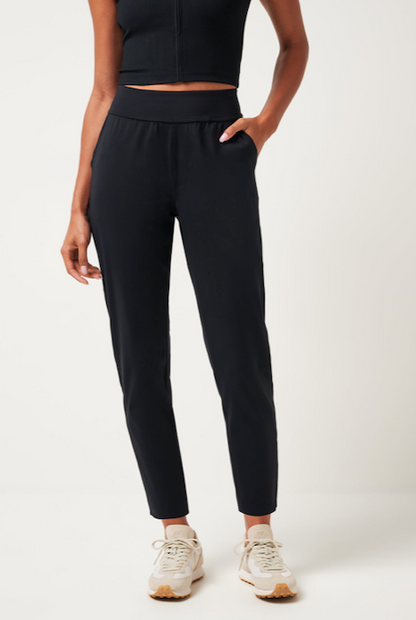 TravisMathew Moveknit Resilience Pant - Black