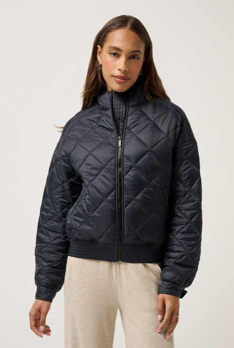 TravisMathew Lights at Night Quilted Jacket - Obsidian