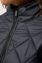 TravisMathew Lights at Night Quilted Jacket - Obsidian