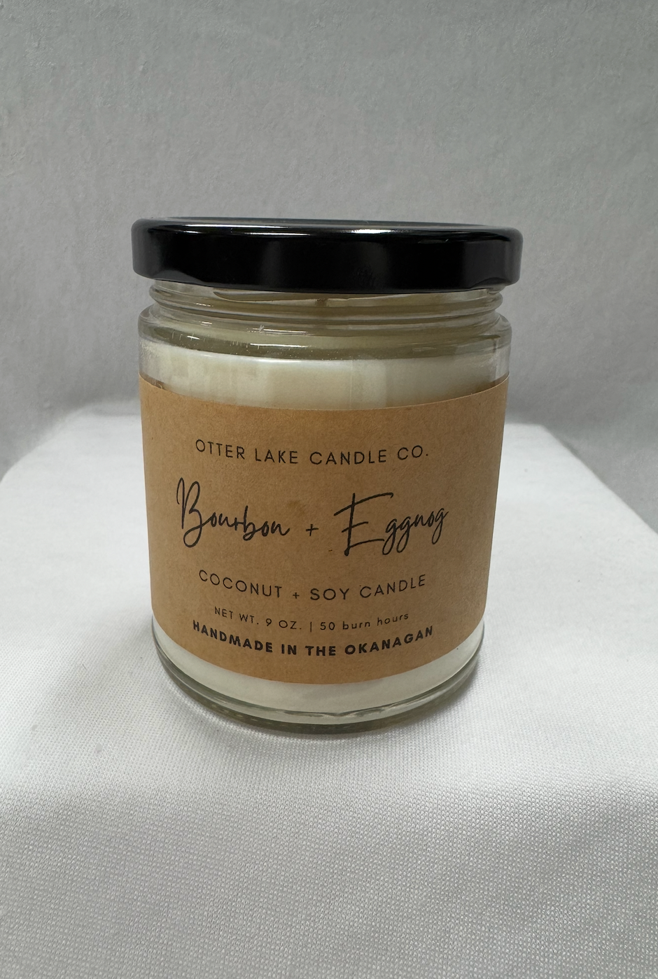 OTTER LAKE BOURBON & EGGNOG 9 OZ CANDLE