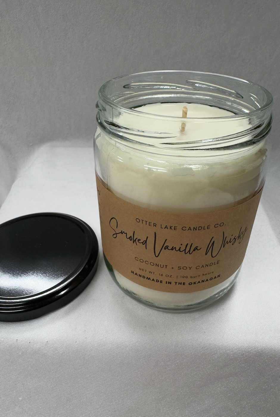 OTTER LAKE SMOKED VANILLA WHISKEY 16 OZ CANDLE