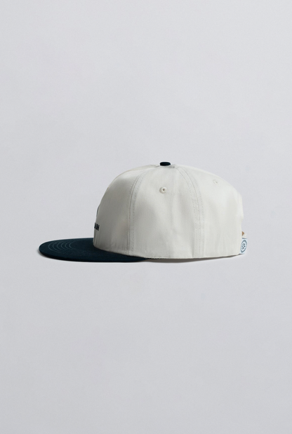 CHAMPLAIN CREAM ON NAVY HAT - ONE SIZE