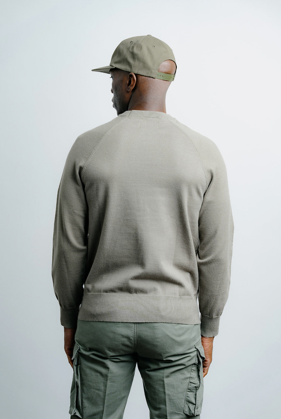 Champlain Light Weight Knit Sweater - Olive