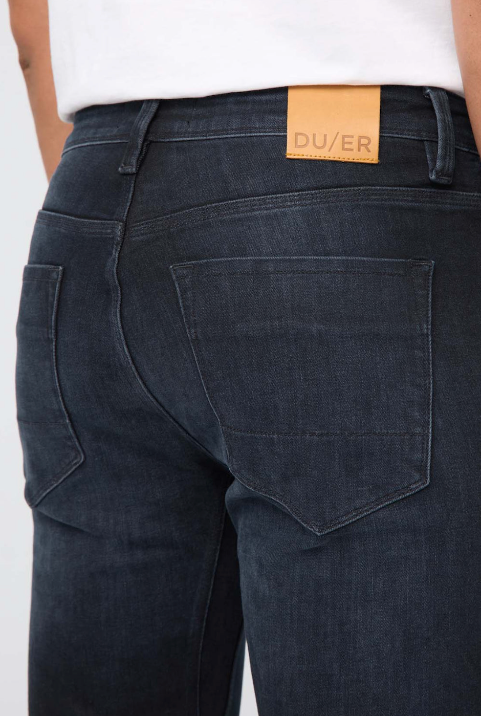 Duer Performance Denim+ Straight - Carbon Stone