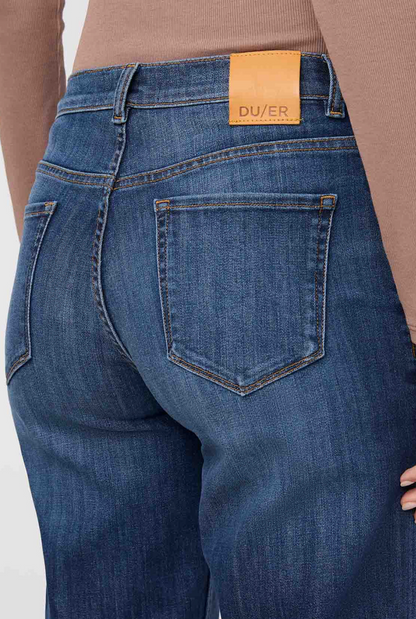 DUER Performance Denim Mid Rise Straight - Blue Cascade