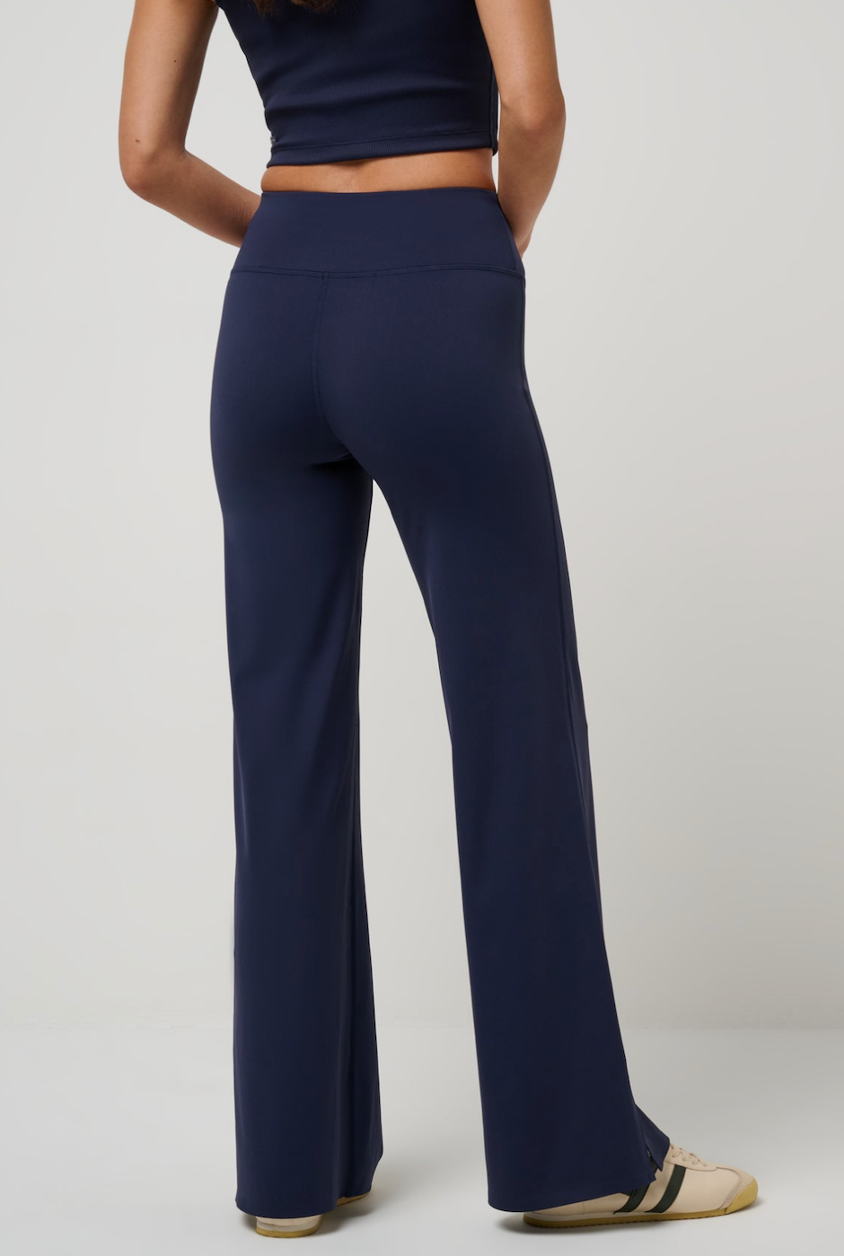 TravisMathew Moveknit Bonded Pant - Navy Blazer