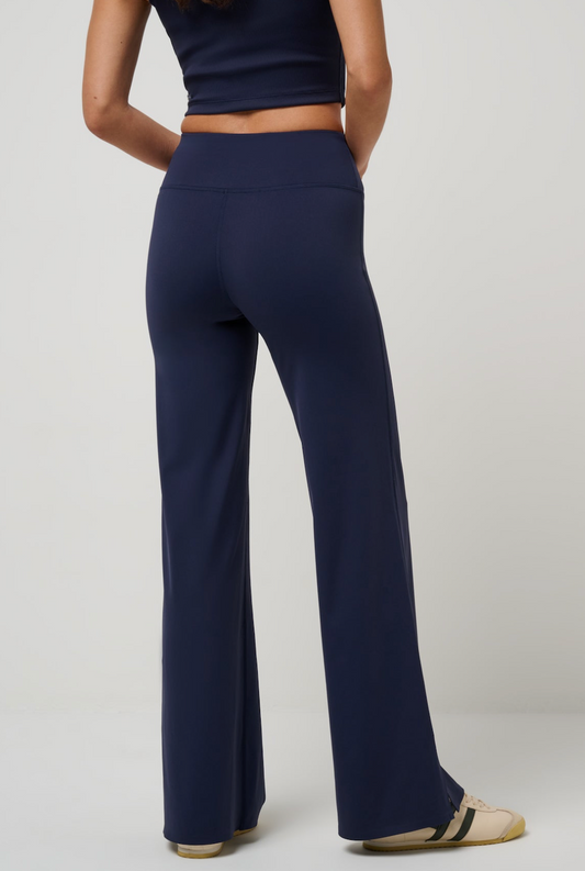 TravisMathew Moveknit Bonded Pant - Navy Blazer