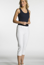 DKR & Co Pull On Capri with Back Pockets