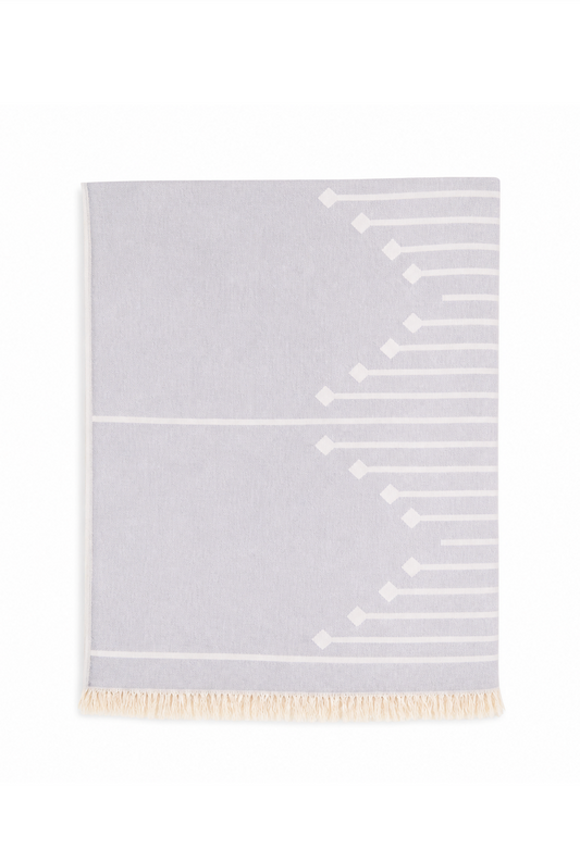 Pokoloko - Arrow Throw Blanket/XL Towel - Light Grey/Ecru