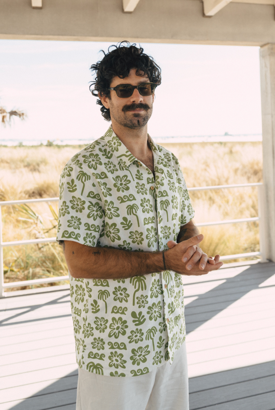 Casa Costera Verano Button Up Shirt