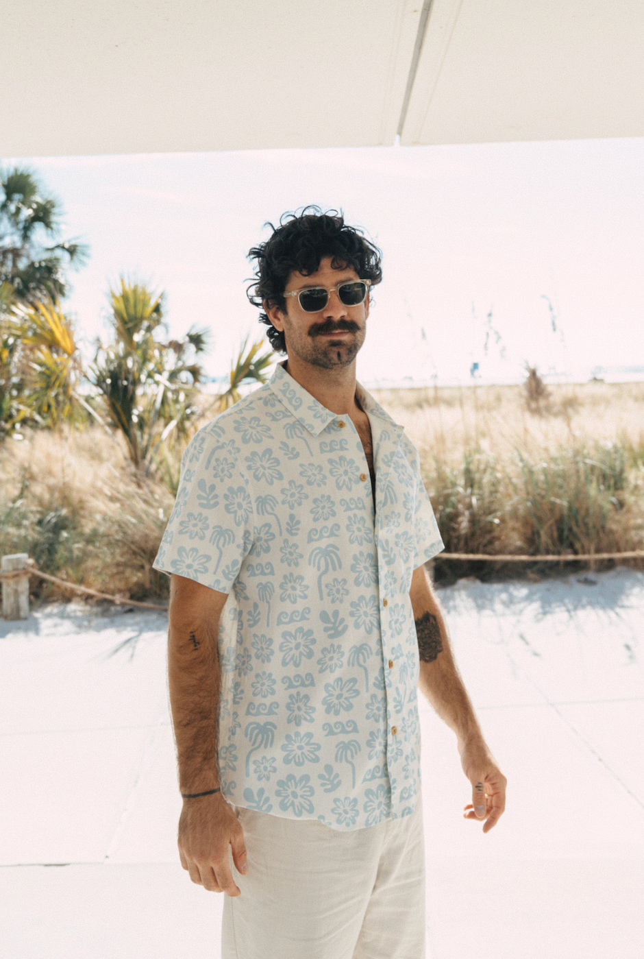 Casa Costera Verano Button Up Shirt