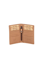 Greenwood Leather Jamaica card holder in Tan — open card storage