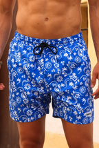 Close-up detail of the pattern, elastic waistband, and drawstring on Kulani Kinis Surfside trunks