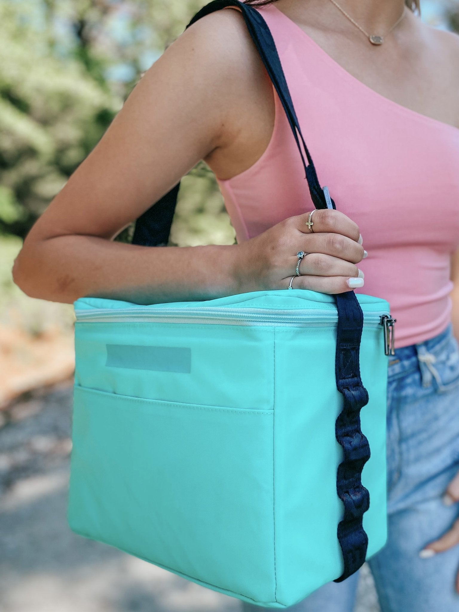 Corkcicle Mills 8 Soft Insulated Cooler - Turquoise